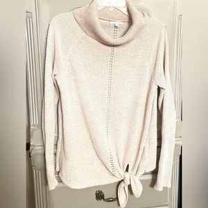 Cute Lauren Conrad Sweater!